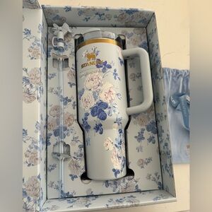 Stanley LoveShackFancy Everblooming Rosettes Quencher 40 oz - New in Box